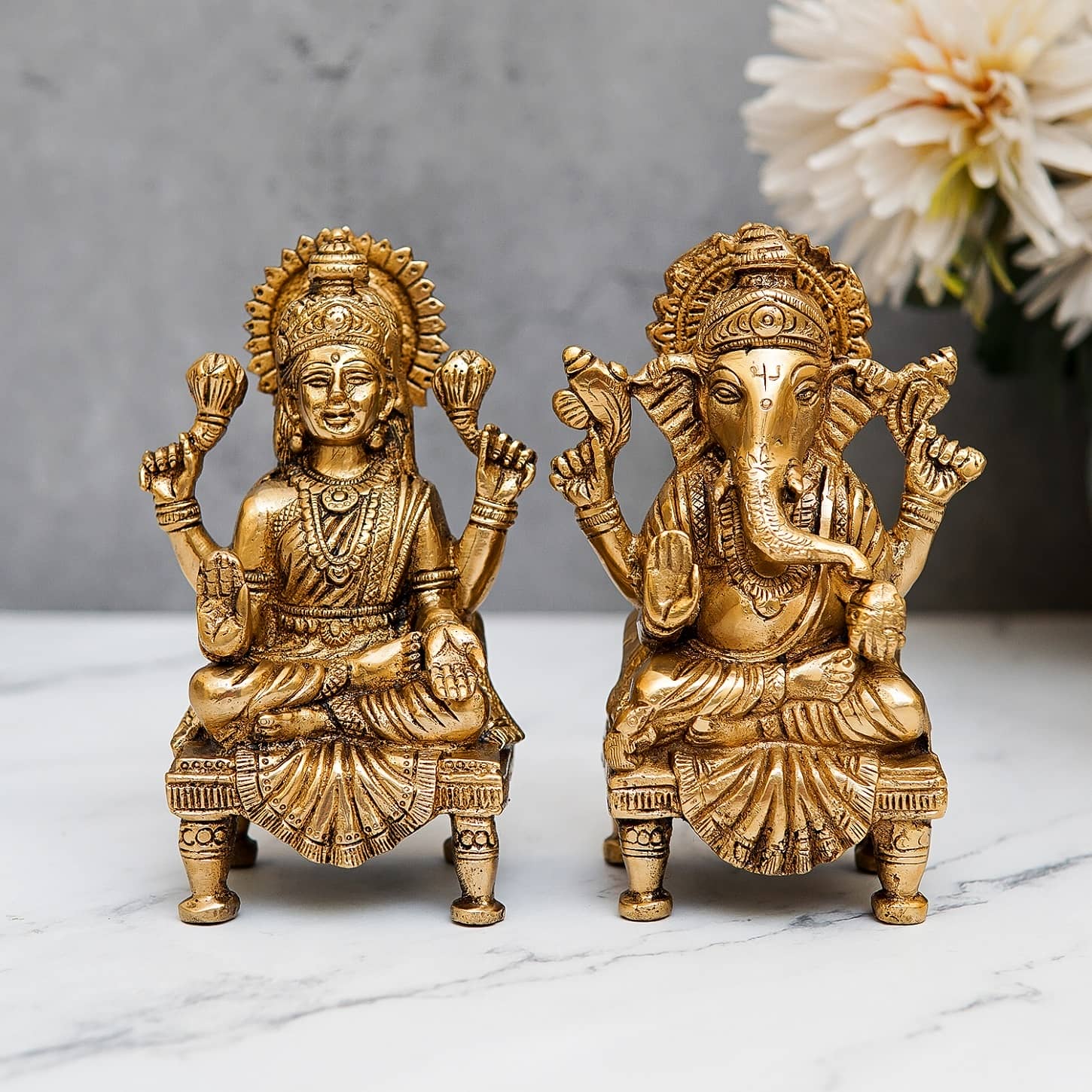462337_C Ganesha Laxmi Idol