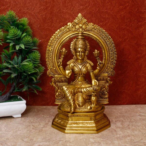 Laxmi Idol