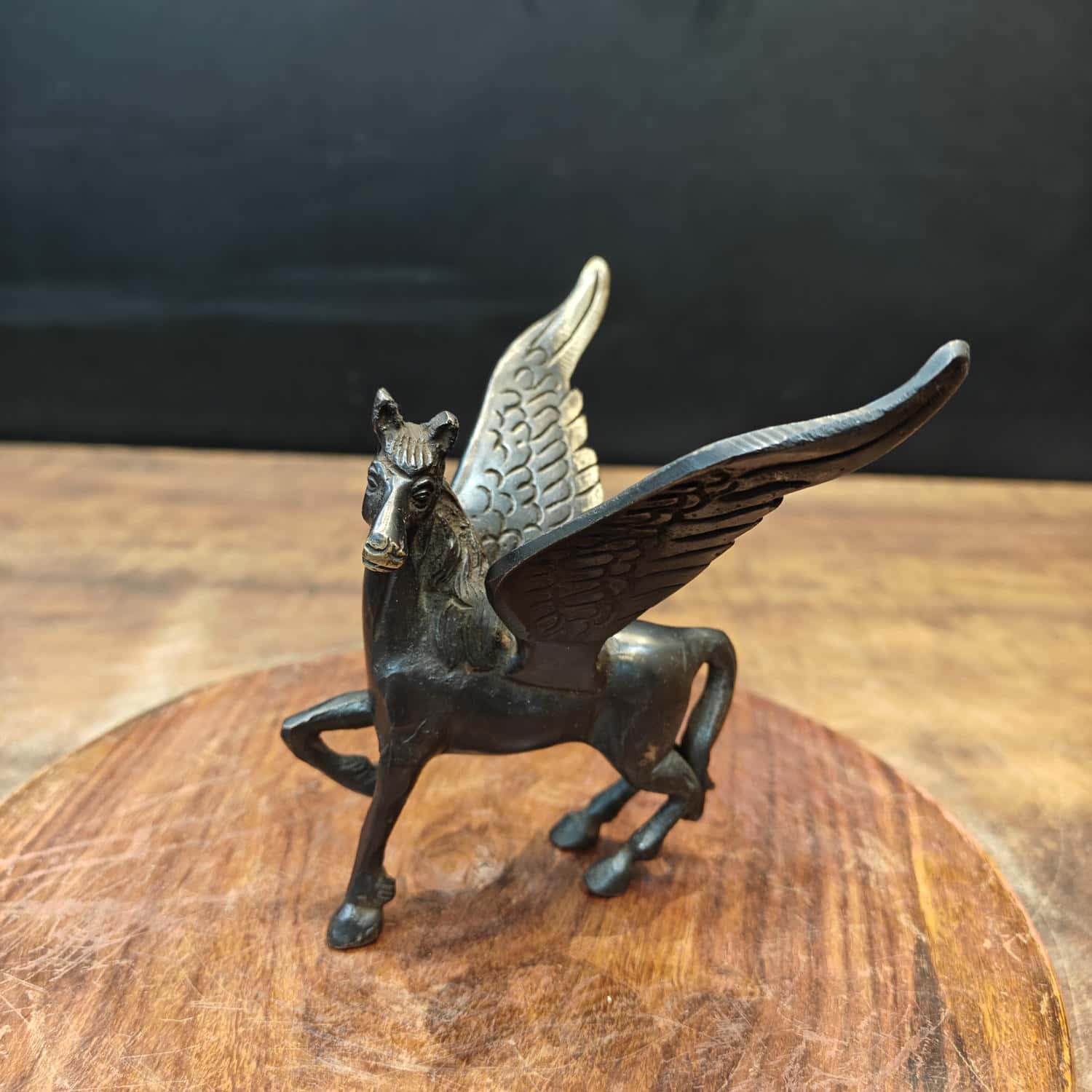 oplus_262176 Animal Figurine
