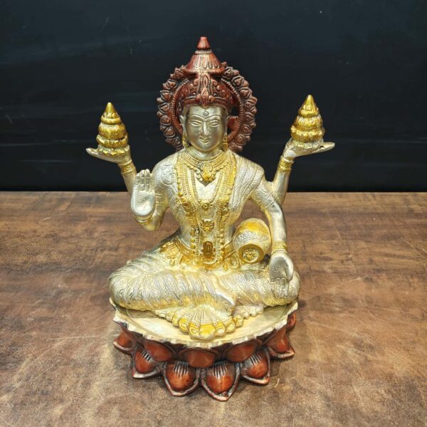 Laxmi Idol